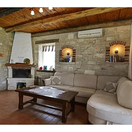 Villa Dany With View Labinci