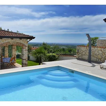 Dany With View Vila
