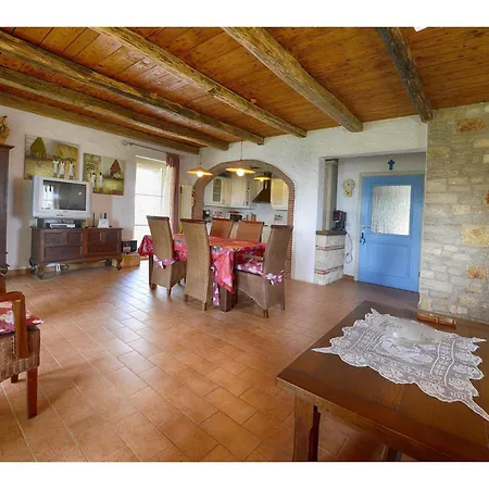 Vila Dany With View Labinci
